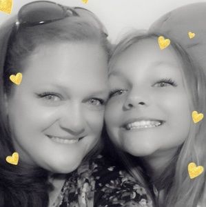 Meet your Posher, Tabitha